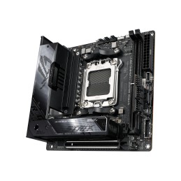 ASUS ROG STRIX X670E-I...